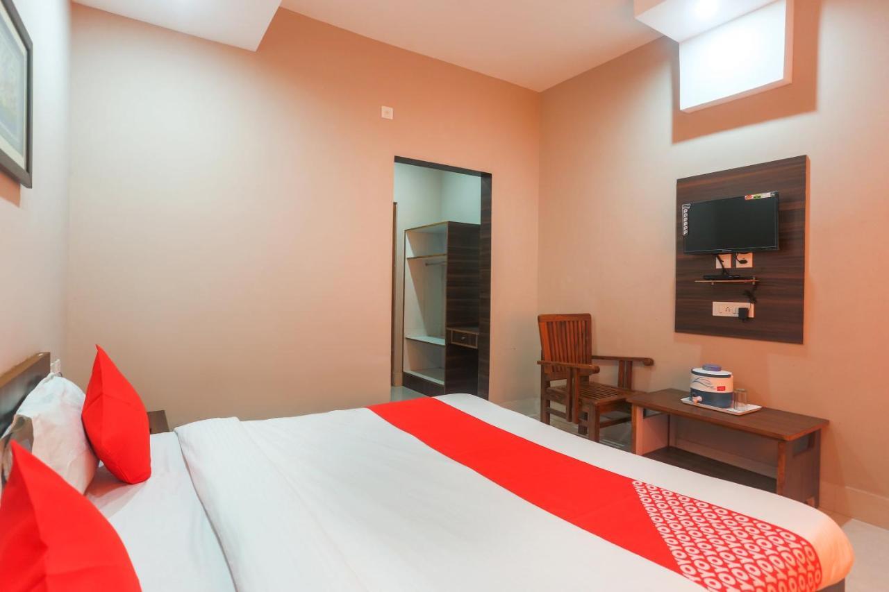 Oyo 61586 Hotel Narmada Bhavan Puri Luaran gambar