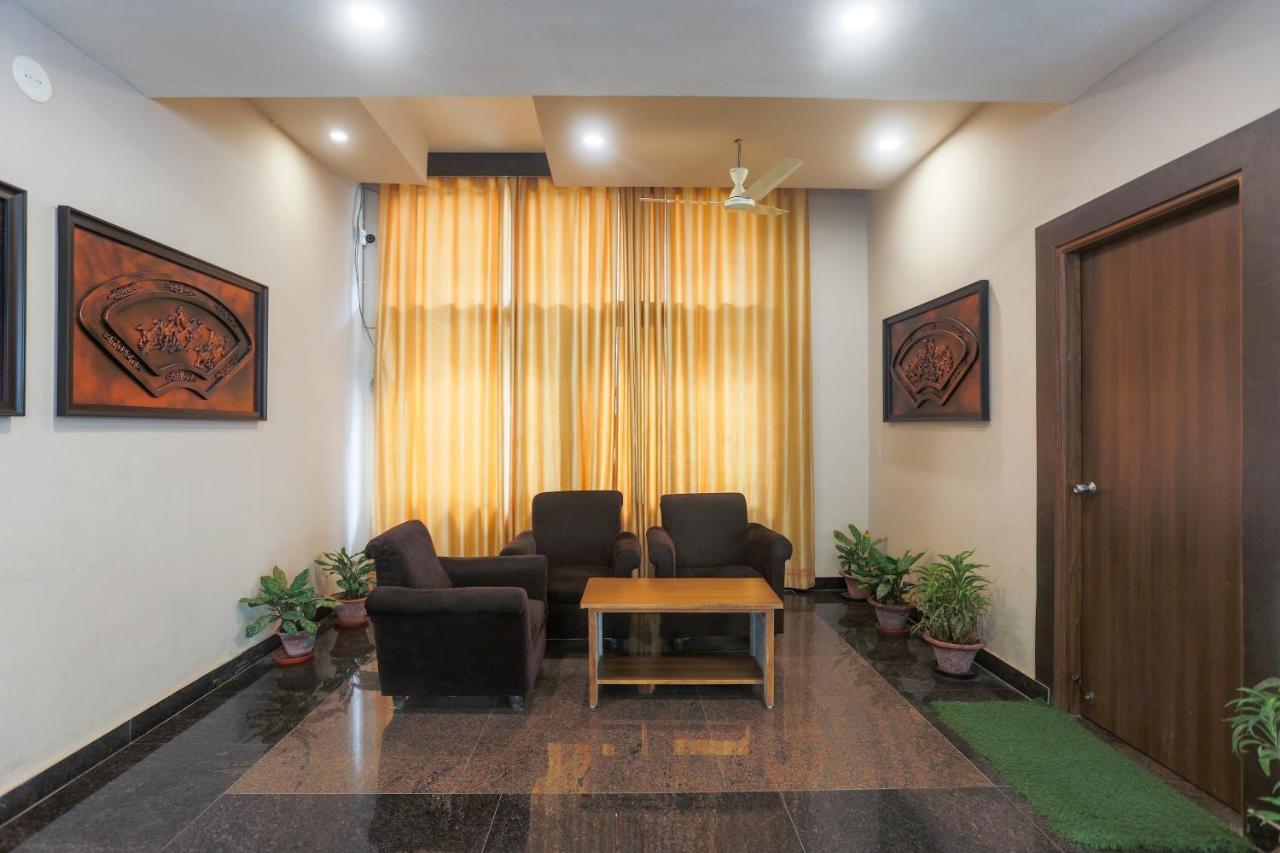 Oyo 61586 Hotel Narmada Bhavan Puri Luaran gambar
