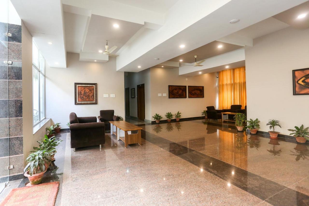Oyo 61586 Hotel Narmada Bhavan Puri Luaran gambar